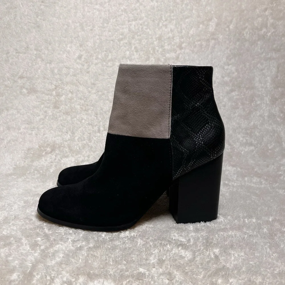 Very Volatile LA Color Block Bootie Womens 7.5 Suede Leather‎ Black Snakeskin